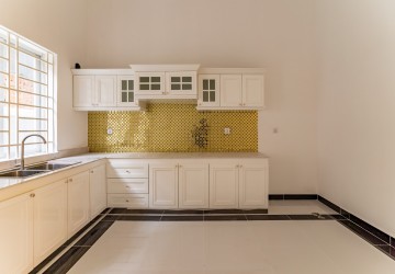 4 Bedroom Double Shophouse For Sale - Chrang Chamres 1, Phnom Penh thumbnail