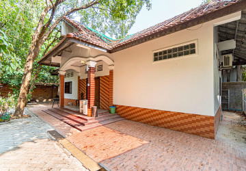 2 Bedroom House For Rent - Slor Kram, Siem Reap thumbnail