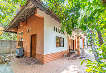 2 Bedroom House For Rent - Slor Kram, Siem Reap thumbnail