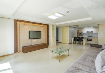 4 Bedroom Condo For Rent - De Castle Noblesse, Beoung Kak 1, Phnom Penh thumbnail