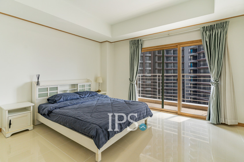 4 Bedroom Condo For Rent - De Castle Noblesse, Beoung Kak 1, Phnom Penh