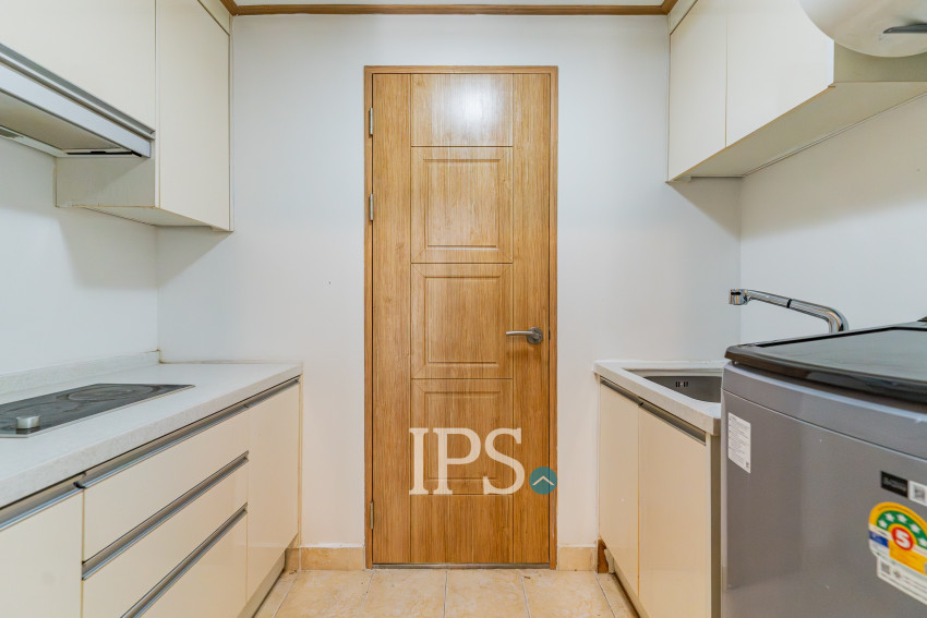 4 Bedroom Condo For Rent - De Castle Noblesse, Beoung Kak 1, Phnom Penh