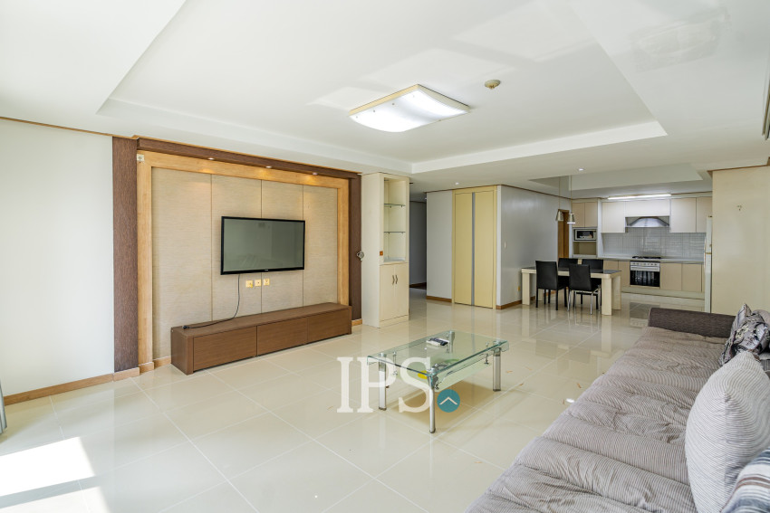 4 Bedroom Condo For Rent - De Castle Noblesse, Beoung Kak 1, Phnom Penh
