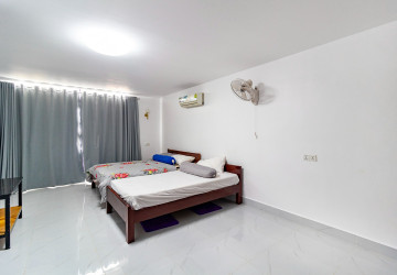 2 Bedroom Apartment For Rent - Svay Dangkum, Siem Reap thumbnail