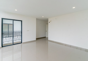 4 Bedroom Corner Shophouse For Rent - Borey Chip Mong 271, Khan Meanchey, Phnom Penh thumbnail