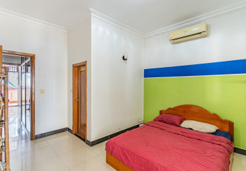 1 Bedroom Apartment For Rent - Toul Tum Poung 1, Phnom Penh thumbnail