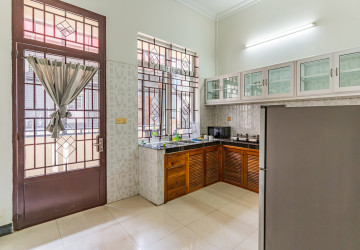 2 Bedroom Apartment For Rent - Toul Tum Poung 1, Phnom Penh thumbnail