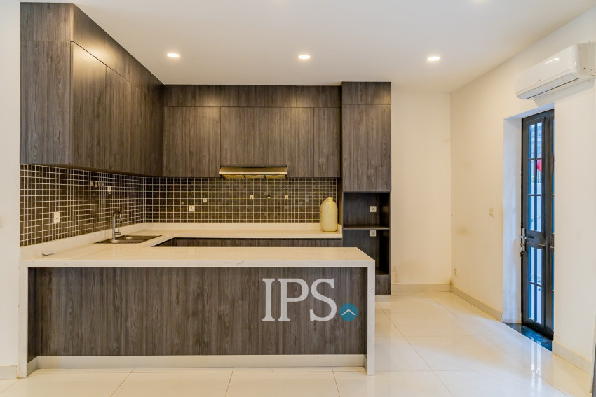 6 Bedroom Queen II Villa For Sale - Chip Mong Grand Phnom Penh, Khmounh, Phnom Penh