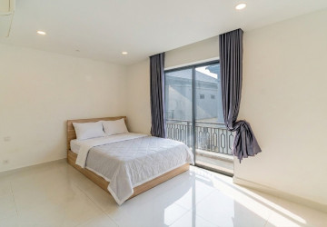 6 Bedroom Queen II Villa For Sale - Chip Mong Grand Phnom Penh, Khmounh, Phnom Penh thumbnail