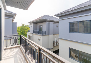 6 Bedroom Queen II Villa For Sale - Chip Mong Grand Phnom Penh, Khmounh, Phnom Penh thumbnail