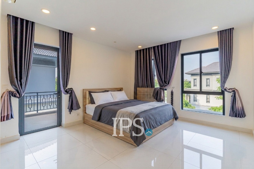 6 Bedroom Queen II Villa For Sale - Chip Mong Grand Phnom Penh, Khmounh, Phnom Penh