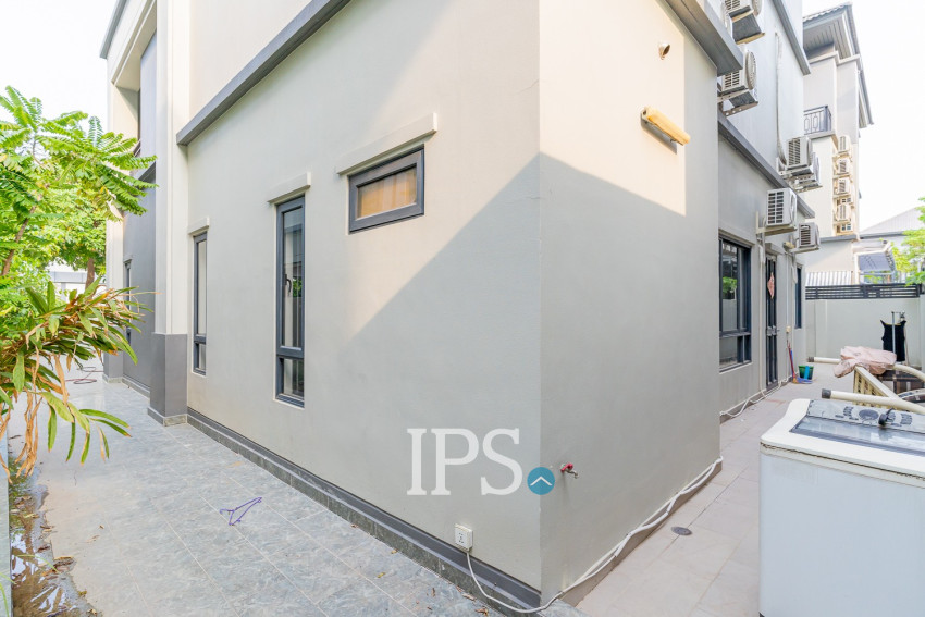 6 Bedroom Queen II Villa For Sale - Chip Mong Grand Phnom Penh, Khmounh, Phnom Penh
