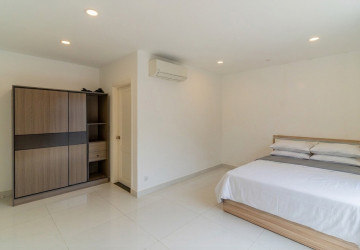 6 Bedroom Queen II Villa For Sale - Chip Mong Grand Phnom Penh, Khmounh, Phnom Penh thumbnail