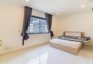 6 Bedroom Queen II Villa For Sale - Chip Mong Grand Phnom Penh, Khmounh, Phnom Penh thumbnail