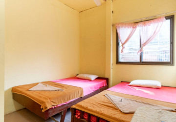 22 Bedroom Guesthouse For Rent - Sala Kamreuk, Siem Reap thumbnail