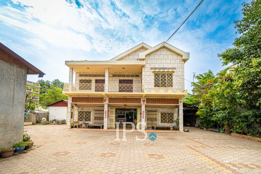 22 Bedroom Guesthouse For Rent - Sala Kamreuk, Siem Reap