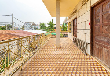 22 Bedroom Guesthouse For Rent - Sala Kamreuk, Siem Reap thumbnail