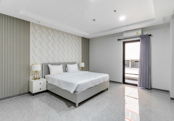 3 Bedroom Serviced Apartment For Rent - Chroy Changvar, Phnom Penh thumbnail