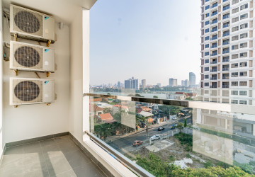 2 Bedroom Serviced Apartment For Rent - Chroy Changvar, Phnom Penh thumbnail