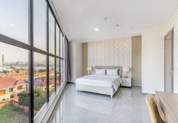 4 Bedroom Serviced Apartment For Rent - Chroy Changvar, Phnom Penh thumbnail