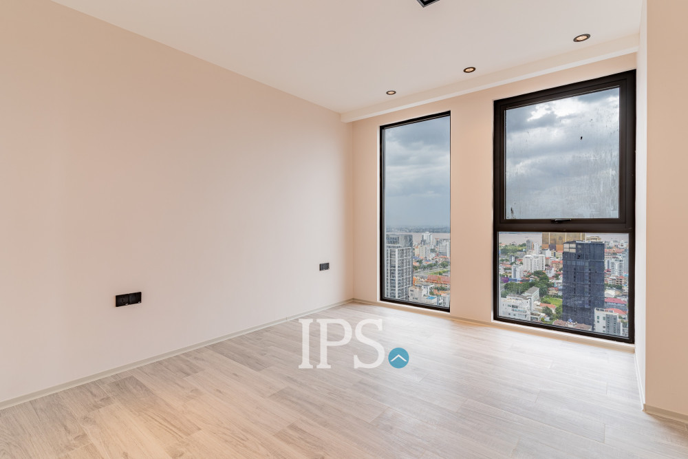 37th Floor 4 Bedroom Duplex Condo For Sale – Time Square 7, Toul Kork, Phnom Penh - Image 11