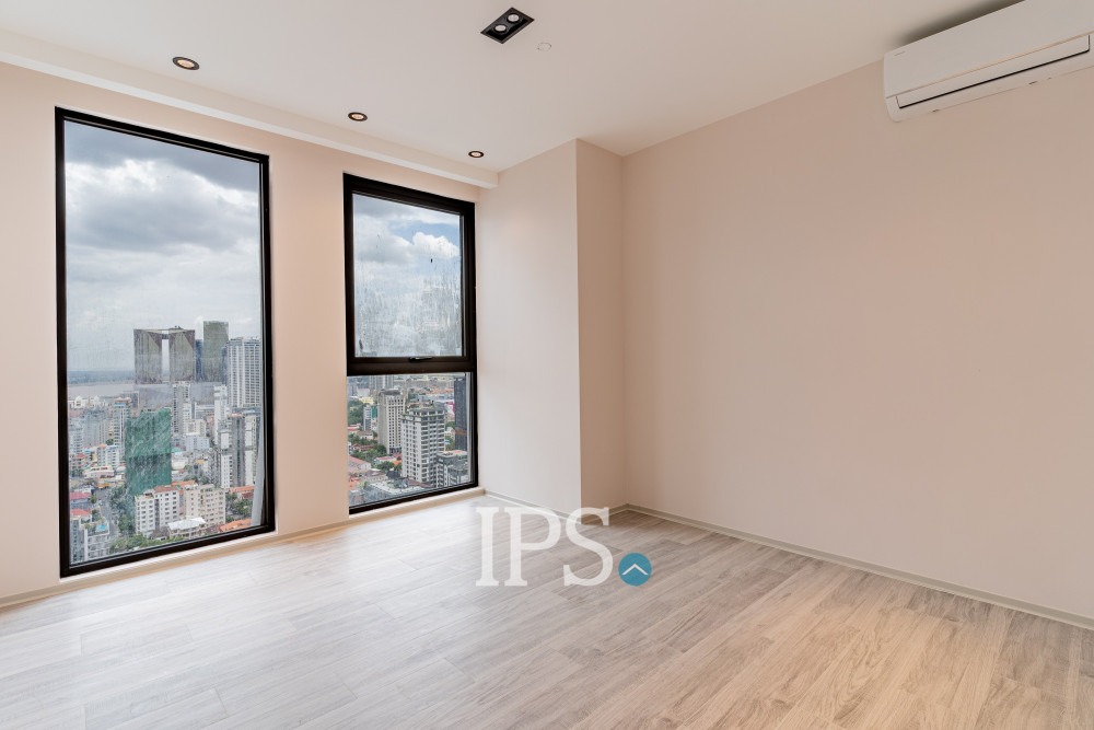 37th Floor 4 Bedroom Duplex Condo For Sale – Time Square 7, Toul Kork, Phnom Penh - Image 12