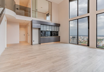 37th Floor 4 Bedroom Duplex Condo For Sale – Time Square 7, Toul Kork, Phnom Penh - Image 3