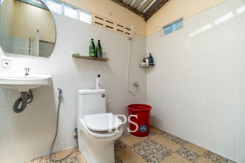 1 Bedroom House For Sale - Kouk Chak, Siem Reap