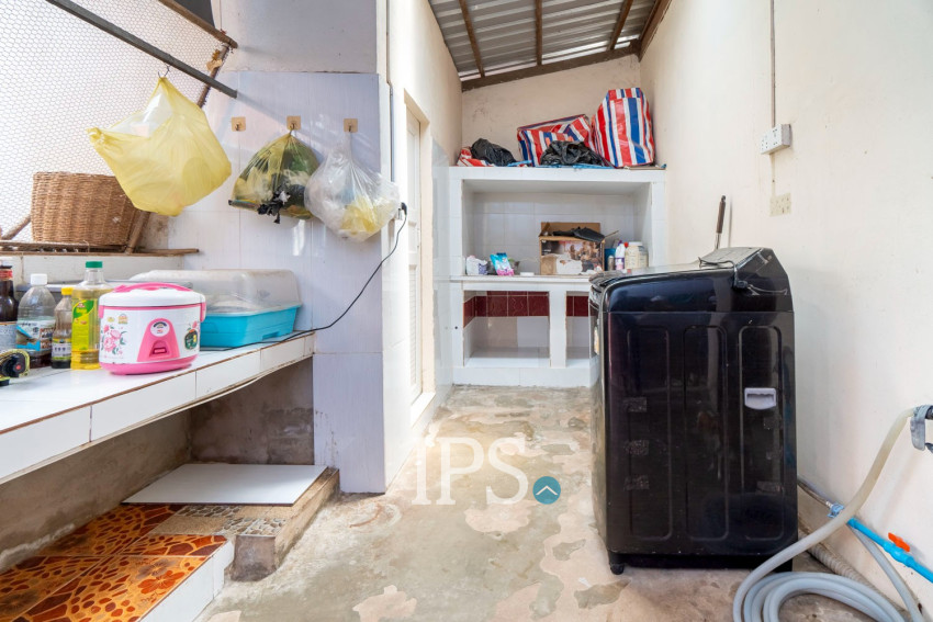 1 Bedroom House For Sale - Kouk Chak, Siem Reap