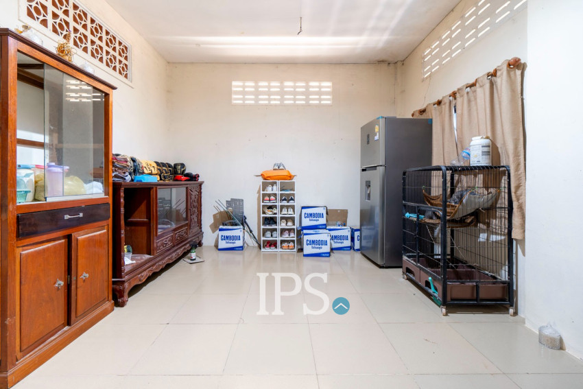 1 Bedroom House For Sale - Kouk Chak, Siem Reap