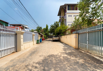1 Bedroom House For Sale - Kouk Chak, Siem Reap thumbnail