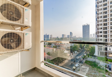 2 Bedroom Serviced Apartment For Rent - Chroy Changvar, Phnom Penh thumbnail