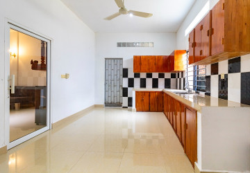 2 Bedroom House For Rent - Sala Kamreuk, Siem Reap thumbnail