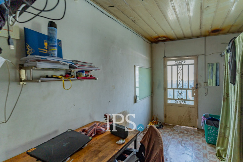 3 Bedroom Shophouse For Sale - Boeung Kak 1, Phnom Penh