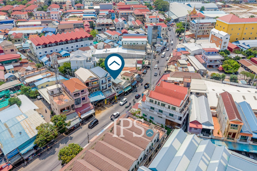 3 Bedroom Shophouse For Sale - Boeung Kak 1, Phnom Penh