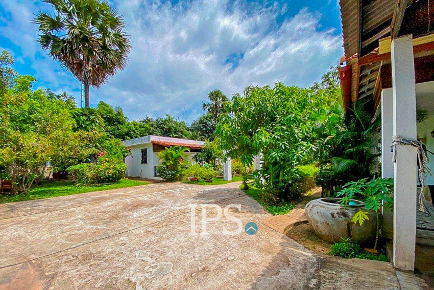 6 Bedroom Villa For Sale - Kep, Kep Province