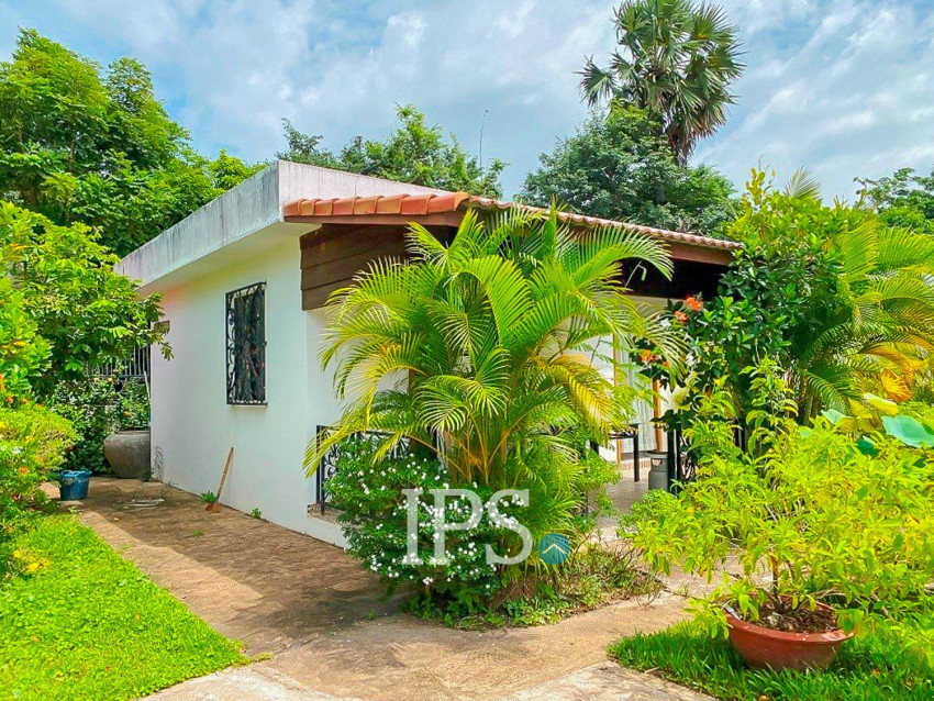 6 Bedroom Villa For Sale - Kep, Kep Province