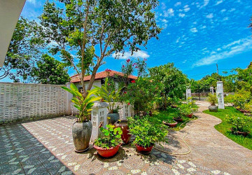 6 Bedroom Villa For Sale - Kep, Kep Province thumbnail