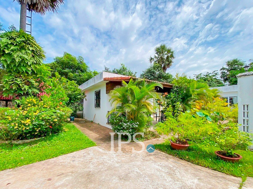 6 Bedroom Villa For Sale - Kep, Kep Province