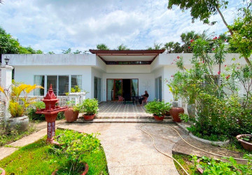 6 Bedroom Villa For Sale - Kep, Kep Province thumbnail