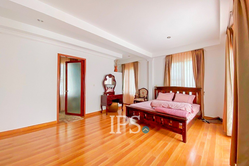 6 Bedroom Villa For Sale - Kep, Kep Province