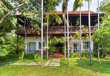 7 Bedroom Wooden House For Rent - Slor Kram, Siem Reap thumbnail