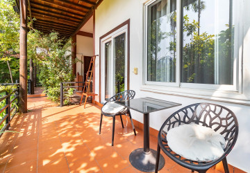 7 Bedroom Wooden House For Rent - Slor Kram, Siem Reap thumbnail