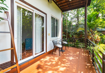 7 Bedroom Wooden House For Rent - Slor Kram, Siem Reap thumbnail
