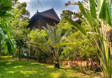 7 Bedroom Wooden House For Rent - Slor Kram, Siem Reap thumbnail