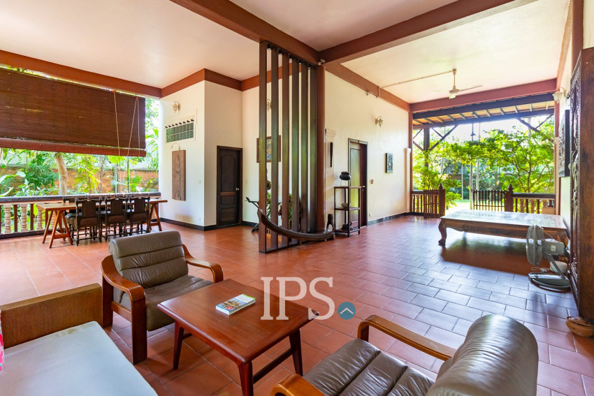 7 Bedroom Wooden House For Rent - Slor Kram, Siem Reap