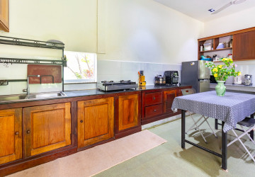 7 Bedroom Wooden House For Rent - Slor Kram, Siem Reap thumbnail