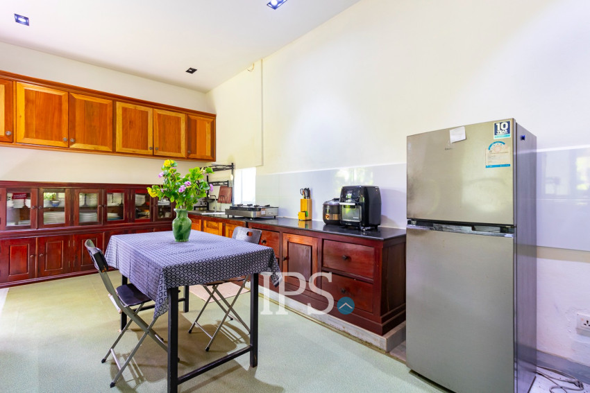 7 Bedroom Wooden House For Rent - Slor Kram, Siem Reap