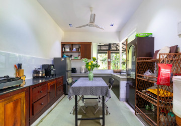 7 Bedroom Wooden House For Rent - Slor Kram, Siem Reap thumbnail