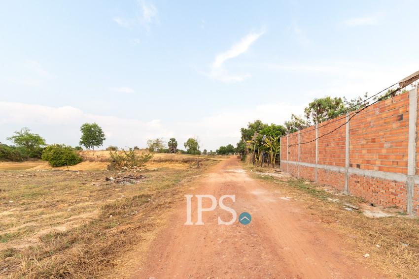 100 Sqm Land For Sale - Kandaek, Prasat Bakong, Siem Reap